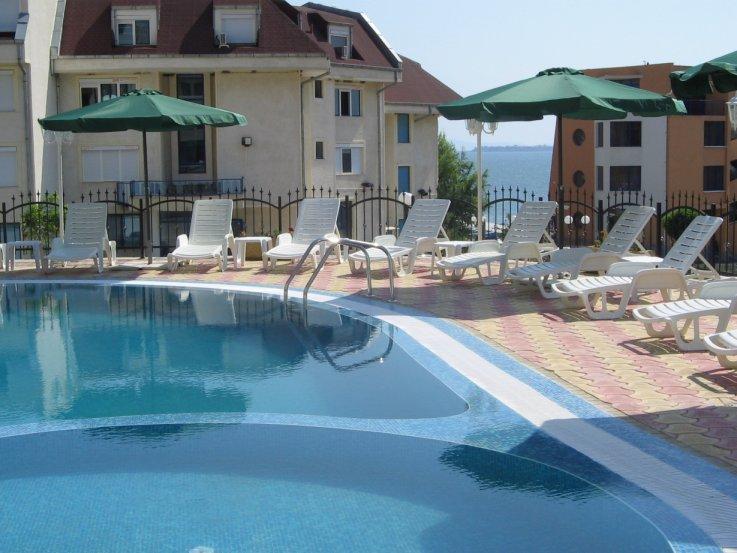 Apartments In Complex Chateau Nessebar Sveti Vlas Exterior foto
